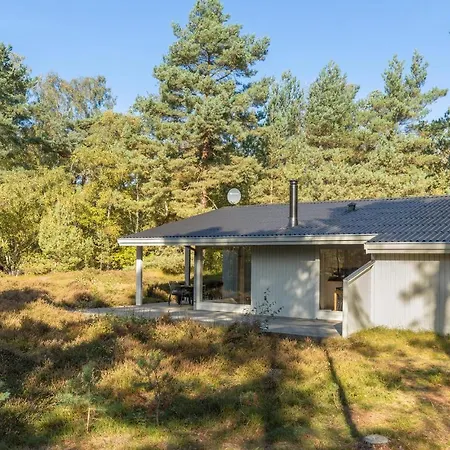 3 Bedroom Awesome In Neksø